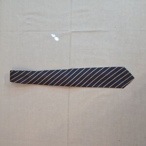 Christian Dior Mens Neck Tie Navy Blue & Gold 100% Silk Vintage Striped Tie